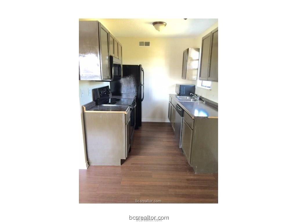 Bryan, TX 77801,4400 Boyett #A