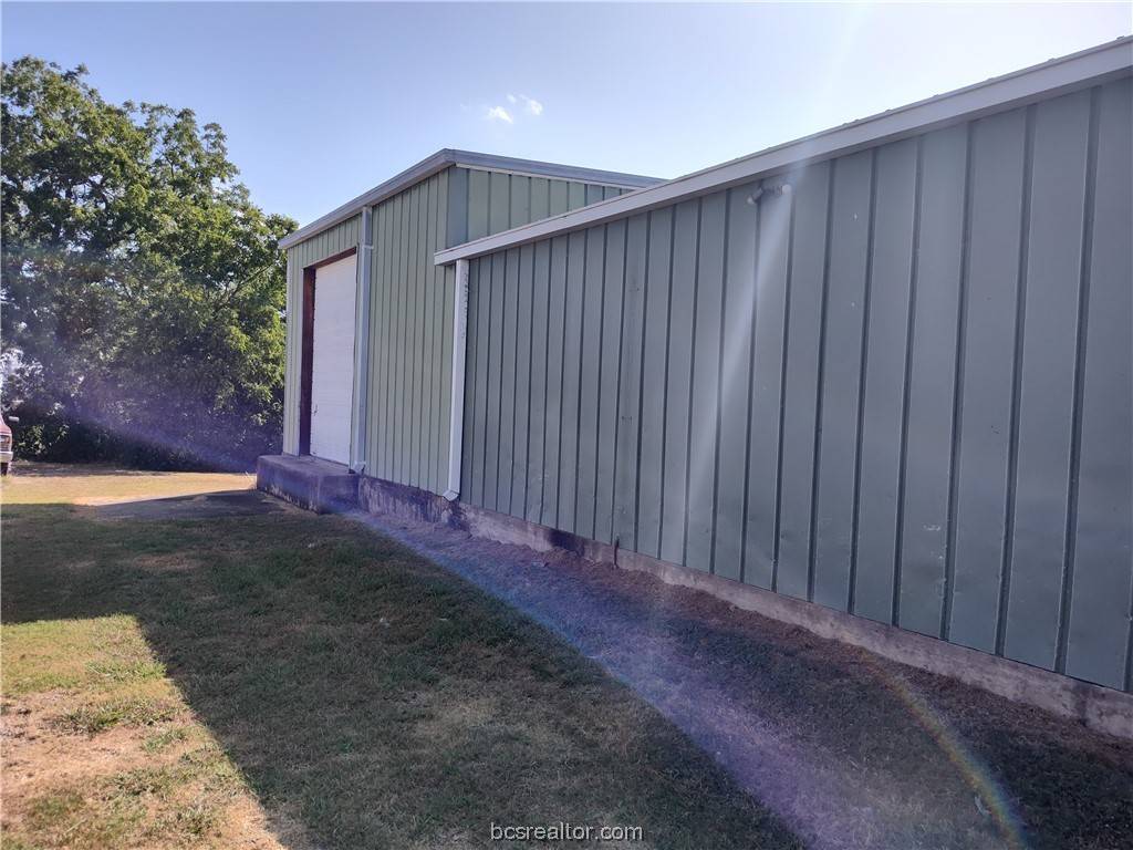 Brenham, TX 77833,1703 S Blue Bell Rd