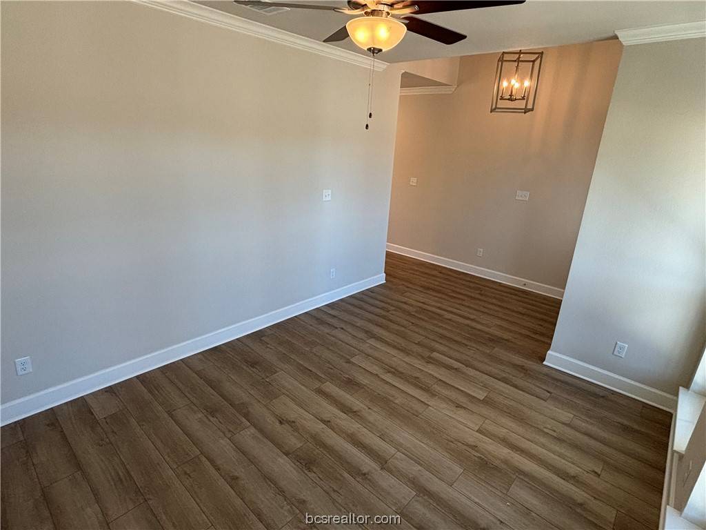Bryan, TX 77845,5617 Hayduke LN