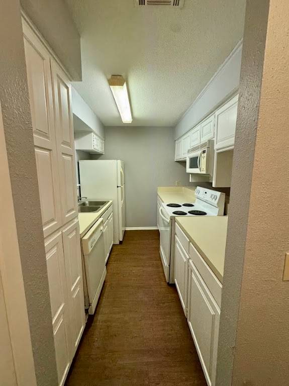 Bryan, TX 77801,1305 W Villa Maria RD #F-202