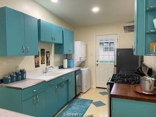 Bryan, TX 77801,605-607 Mary Lake DR