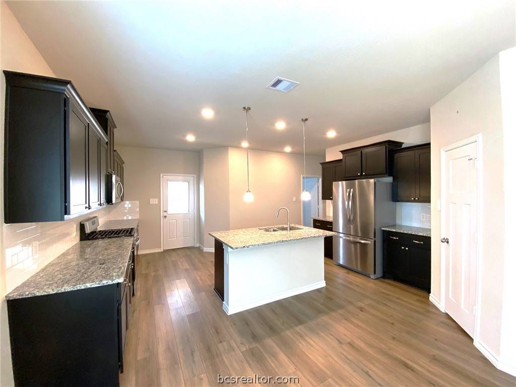 College Station, TX 77845,813 Mineral Wells