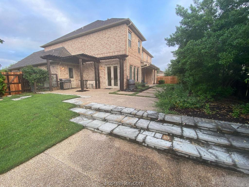 College Station, TX 77845,5311 Riviera CT