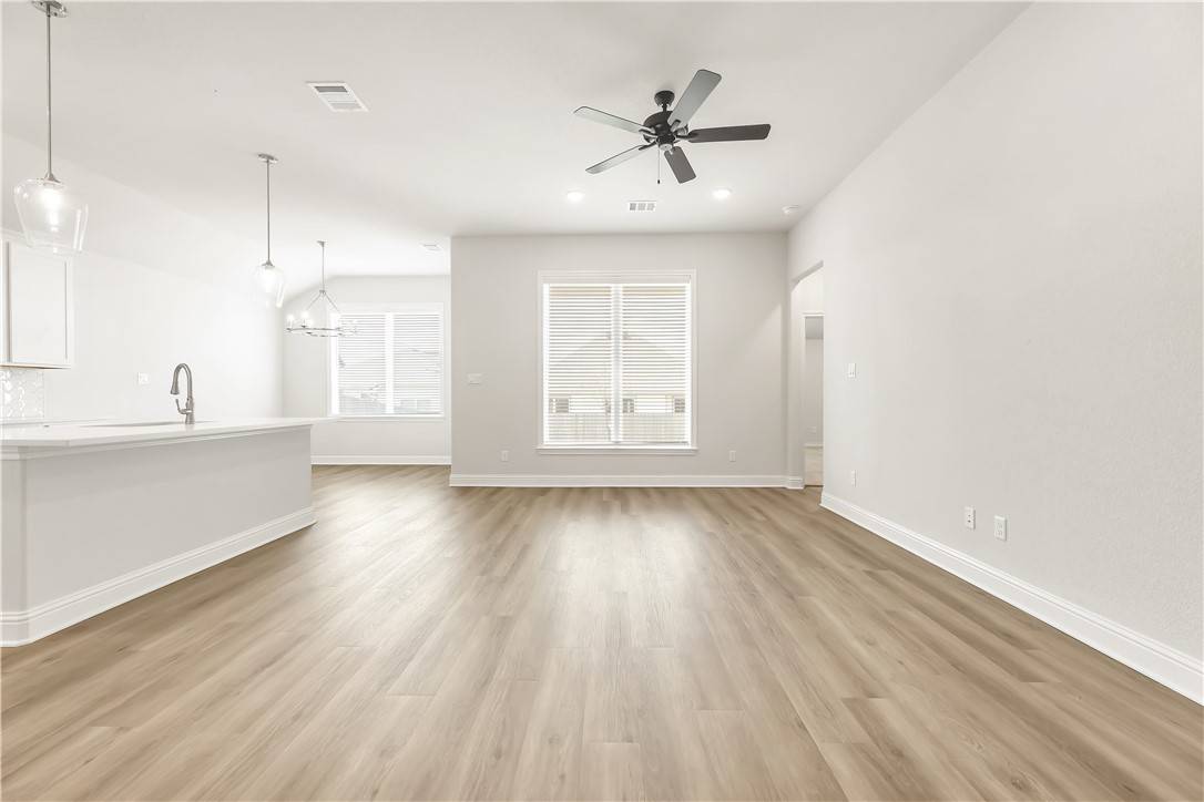 College Station, TX 77845,6204 Southern Cross DR