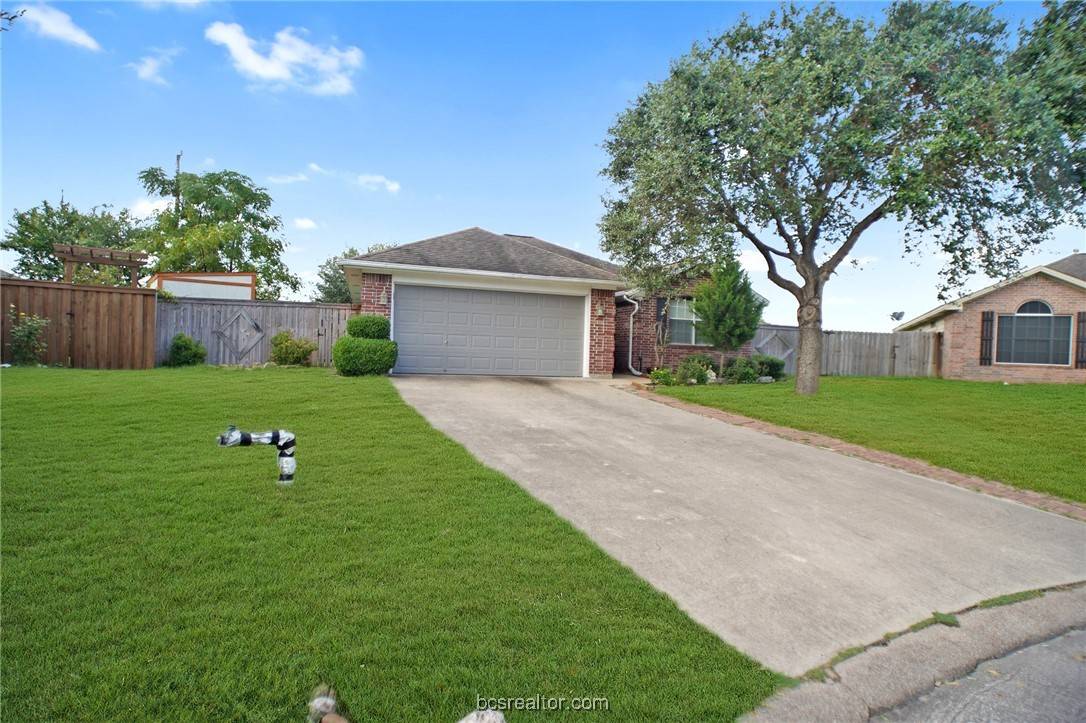 Navasota, TX 77868,107 Willow CT