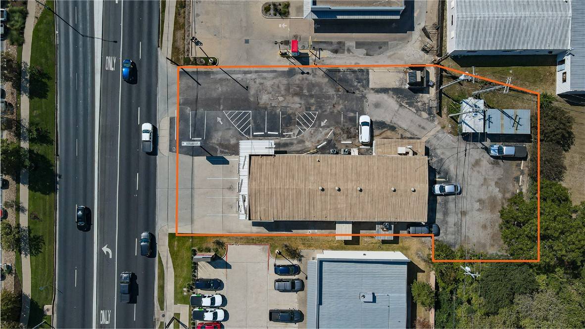 Bryan, TX 77802,710 E Villa Maria RD