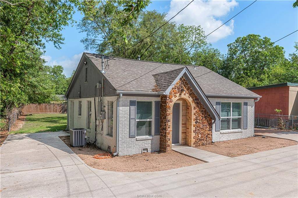 Bryan, TX 77801,302 W Duncan ST