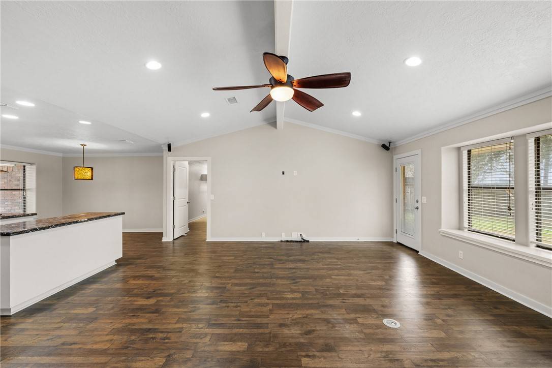 Caldwell, TX 77836,812 Woodson DR