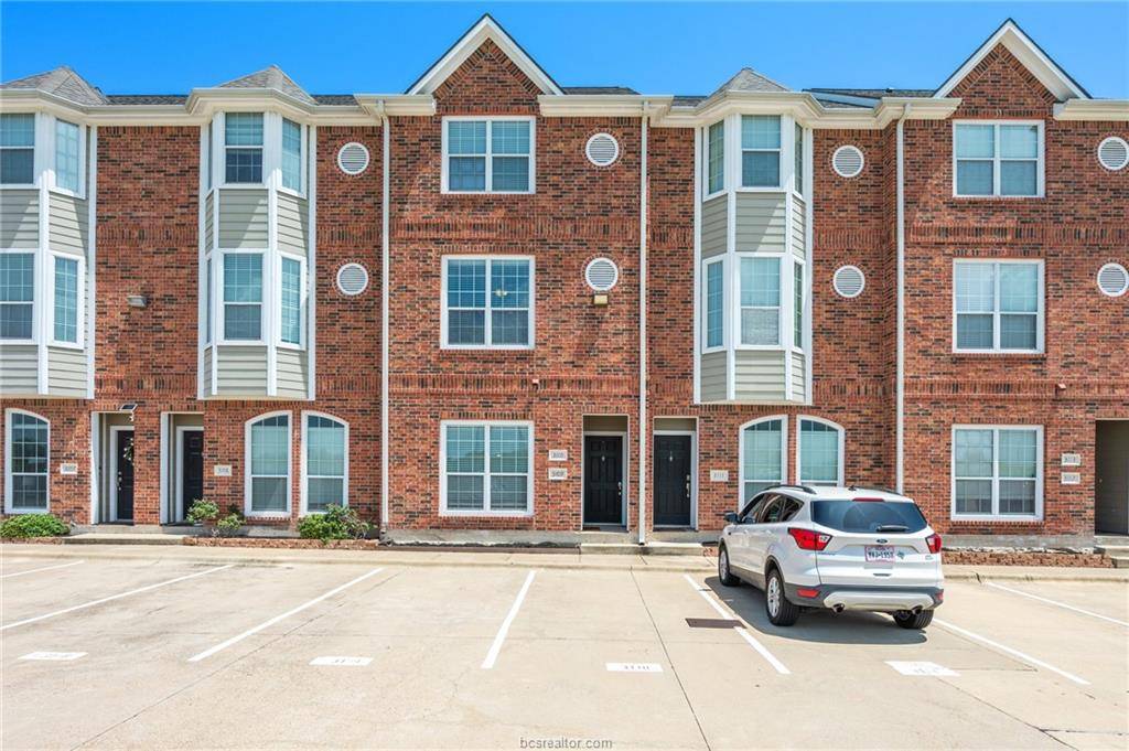 College Station, TX 77840,1198 Jones Butler RD #2108