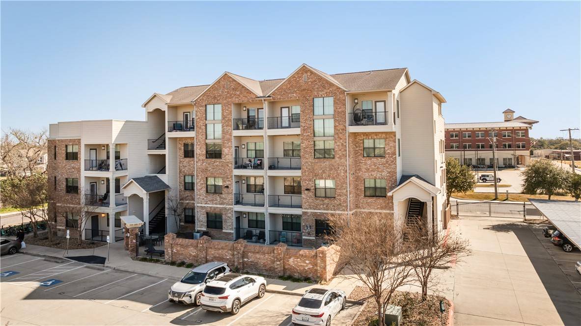 College Station, TX 77840,1026 Foster AVE #203