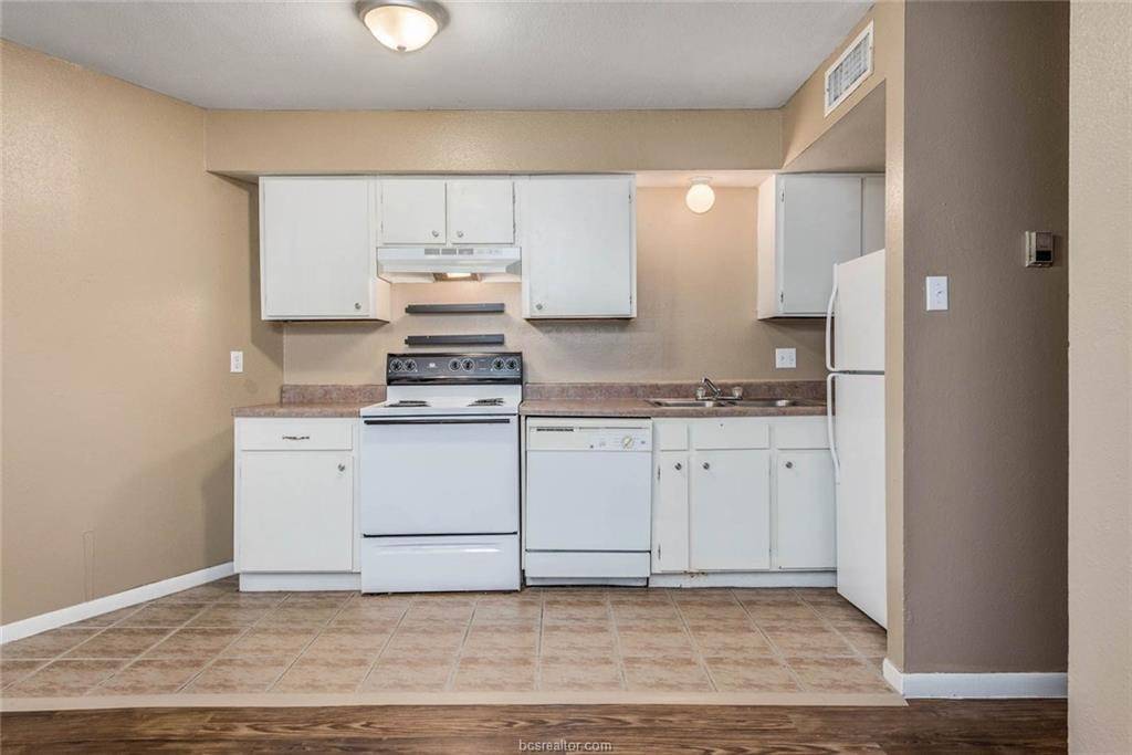 Bryan, TX 77801,3900 Old College RD #6