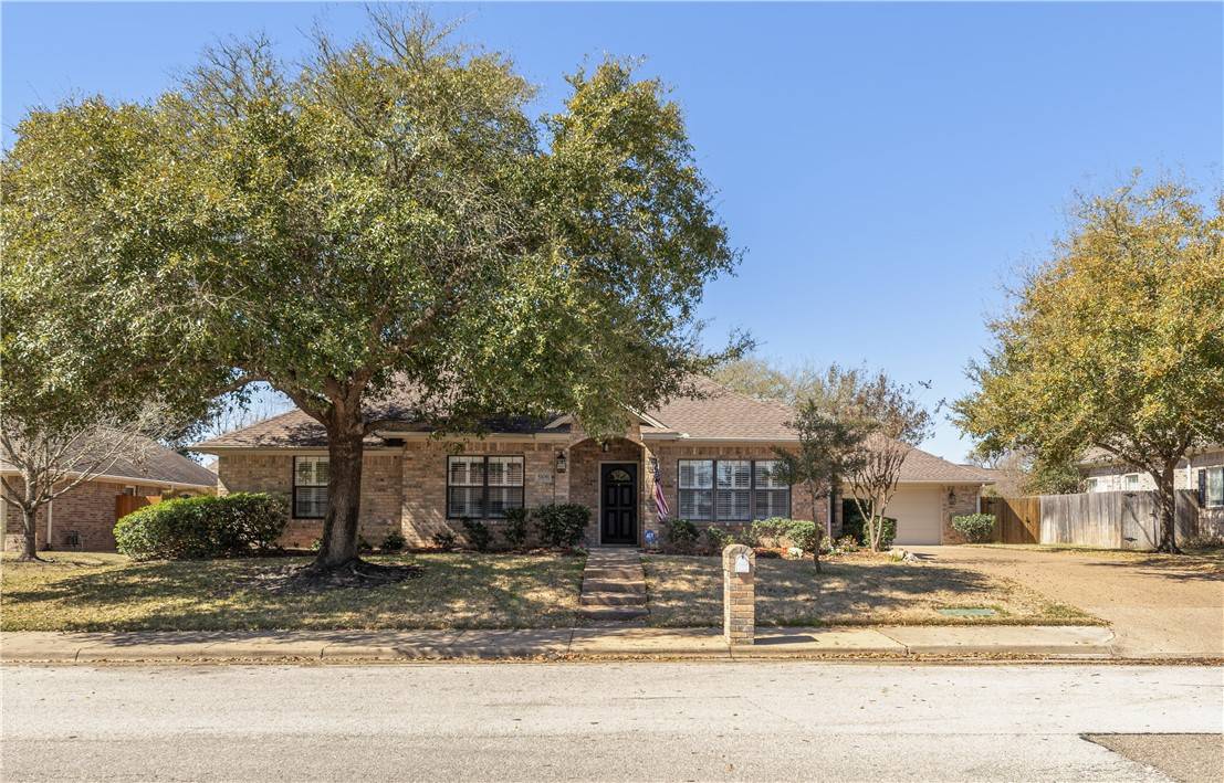 College Station, TX 77845,5106 Saint Andrews DR