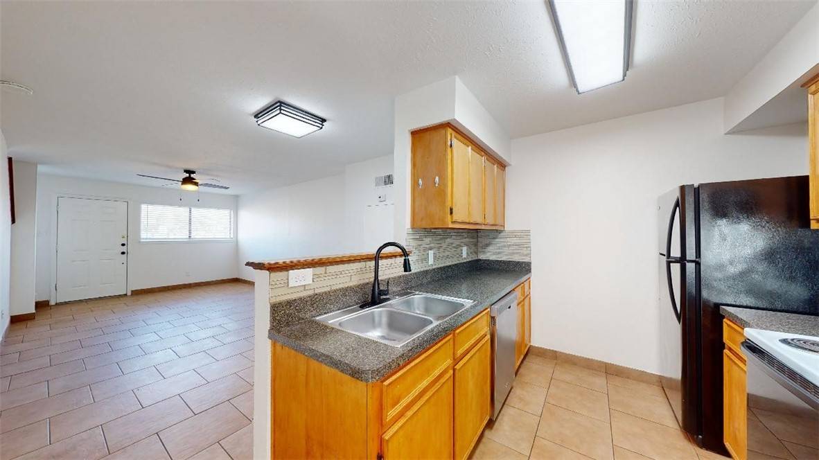 College Station, TX 77840,1106 Welsh DR #C