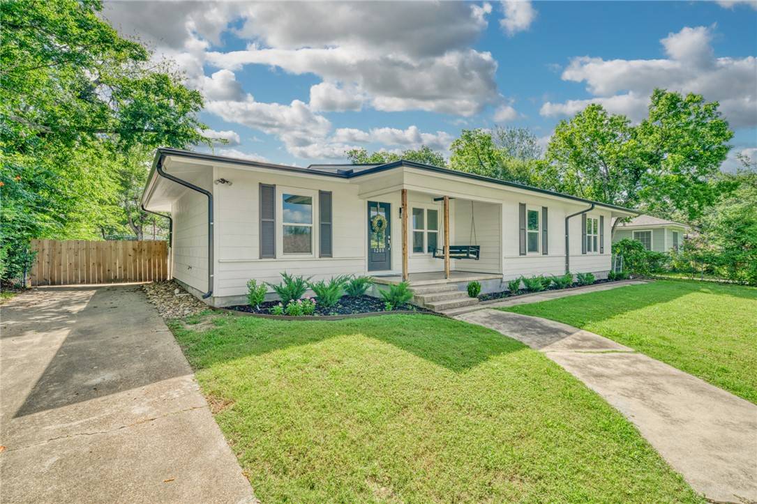 College Station, TX 77840,1209 MARSTELLER AVE AVE