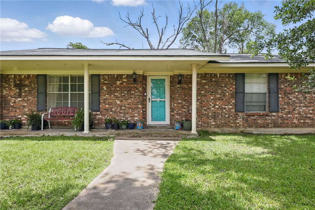 Normangee, TX 77871,137 Crete ST