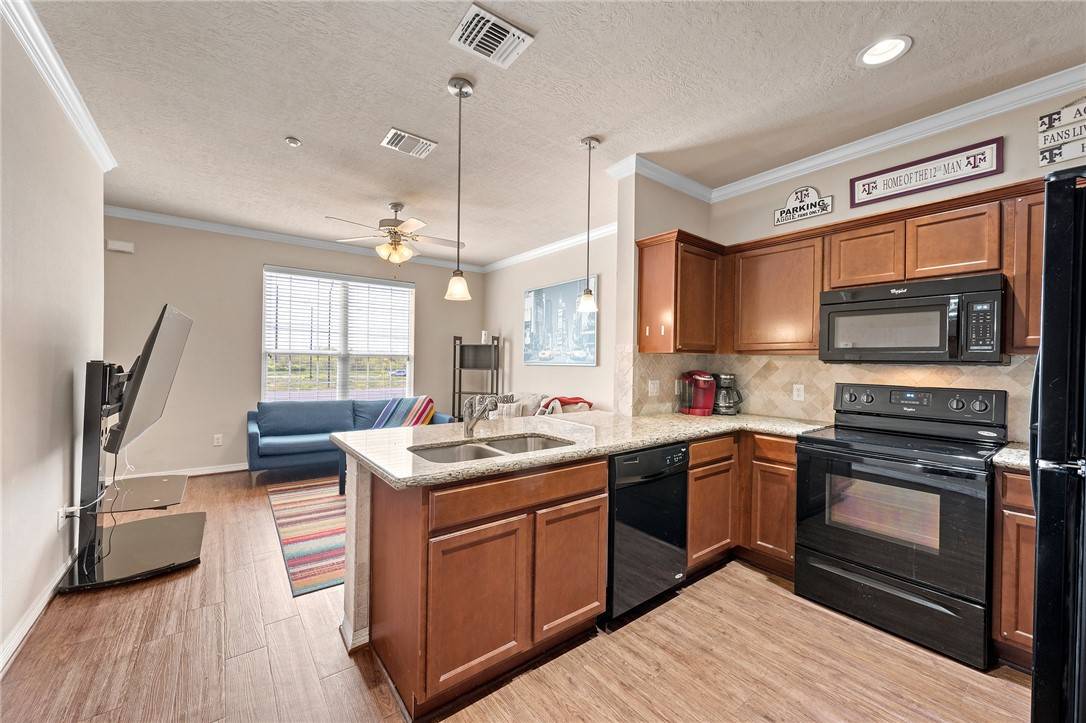 College Station, TX 77840,1198 Jones Butler RD #3110
