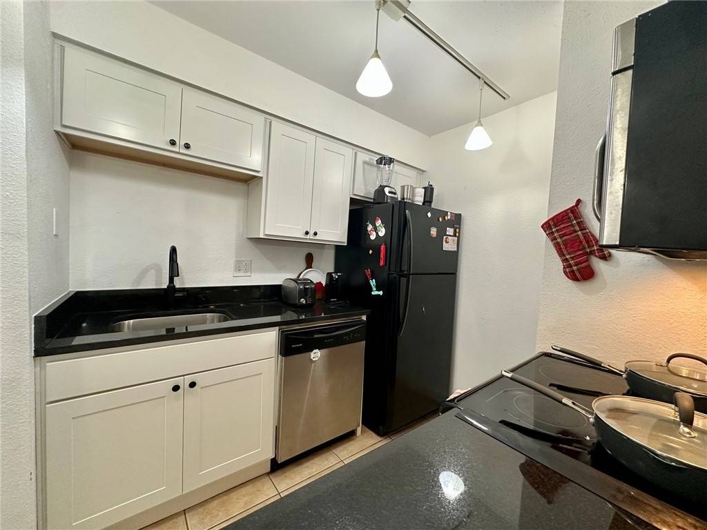 College Station, TX 77840,904 University Oaks BLVD #131