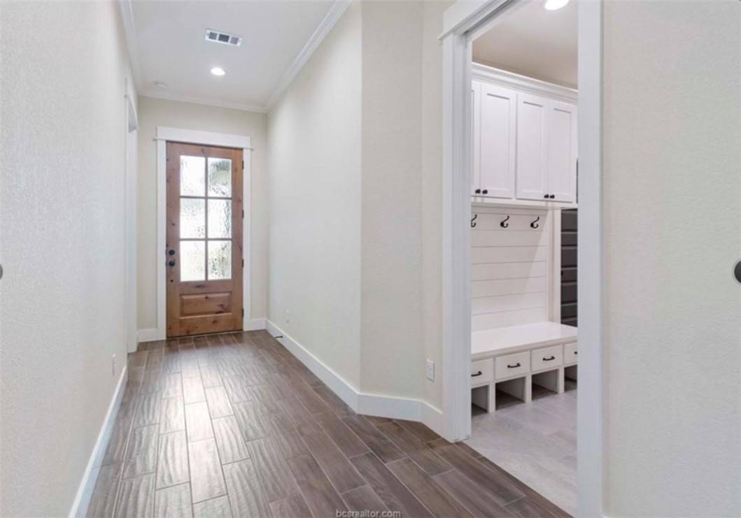 College Station, TX 77845,4002 Heru CT
