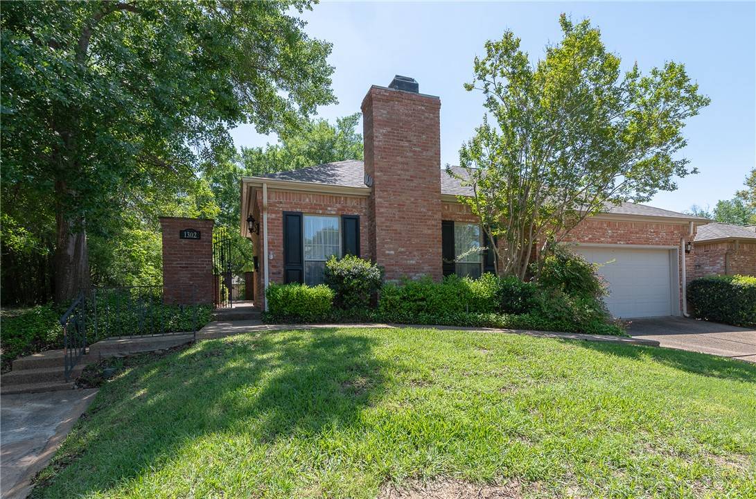 College Station, TX 77845,1302 Sussex DR