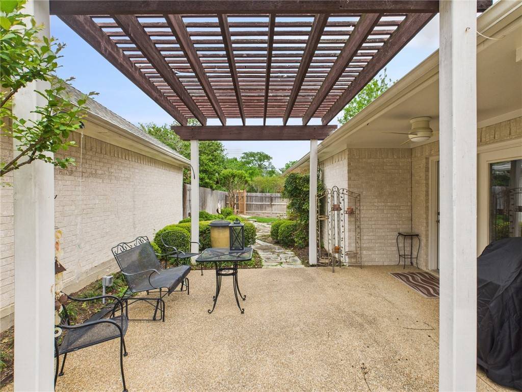 College Station, TX 77845,5004 Hogan