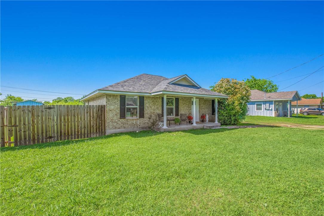 Hearne, TX 77859,1410 Sycamore ST