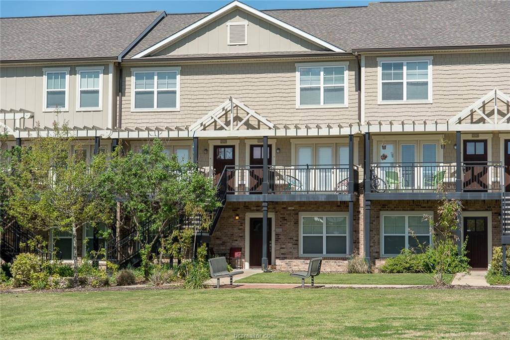 College Station, TX 77840,1725 Harvey Mitchell Pkwy S #2112