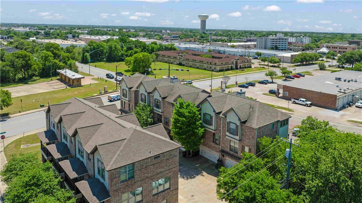 College Station, TX 77840,357 George Bush DR E