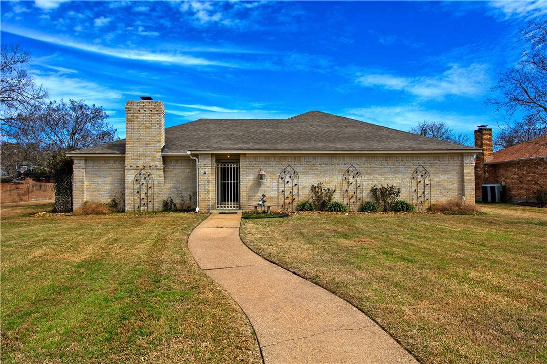 Bryan, TX 77802,1509 Brook Hollow DR