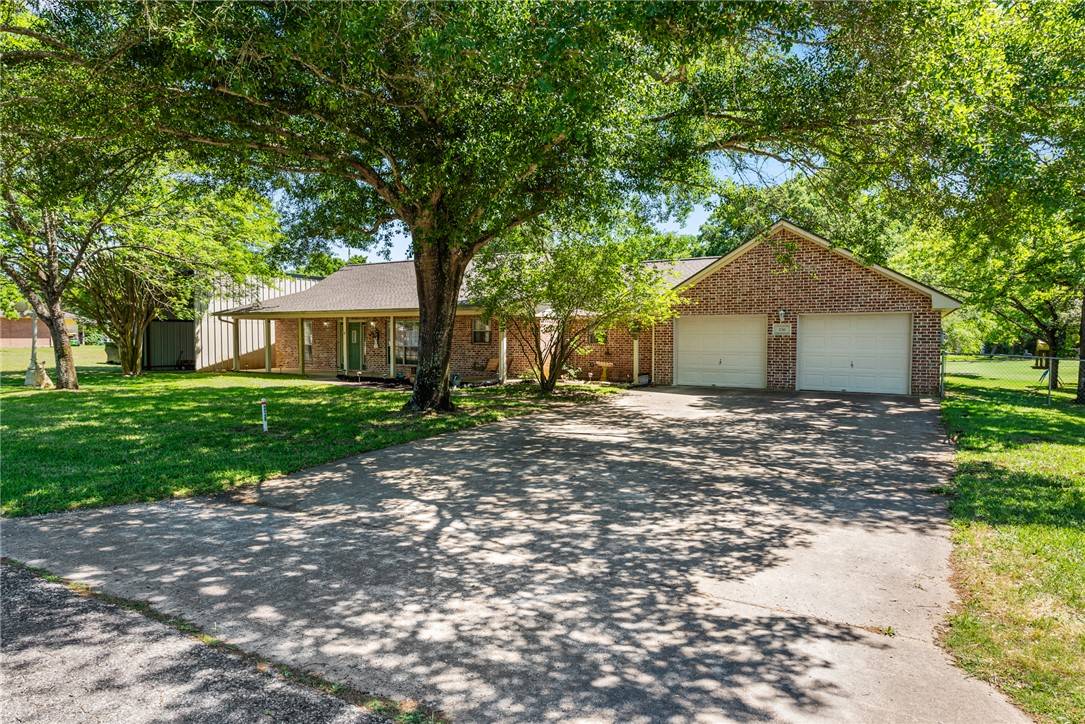 Hilltop Lakes, TX 77871,236 N Golfview DR