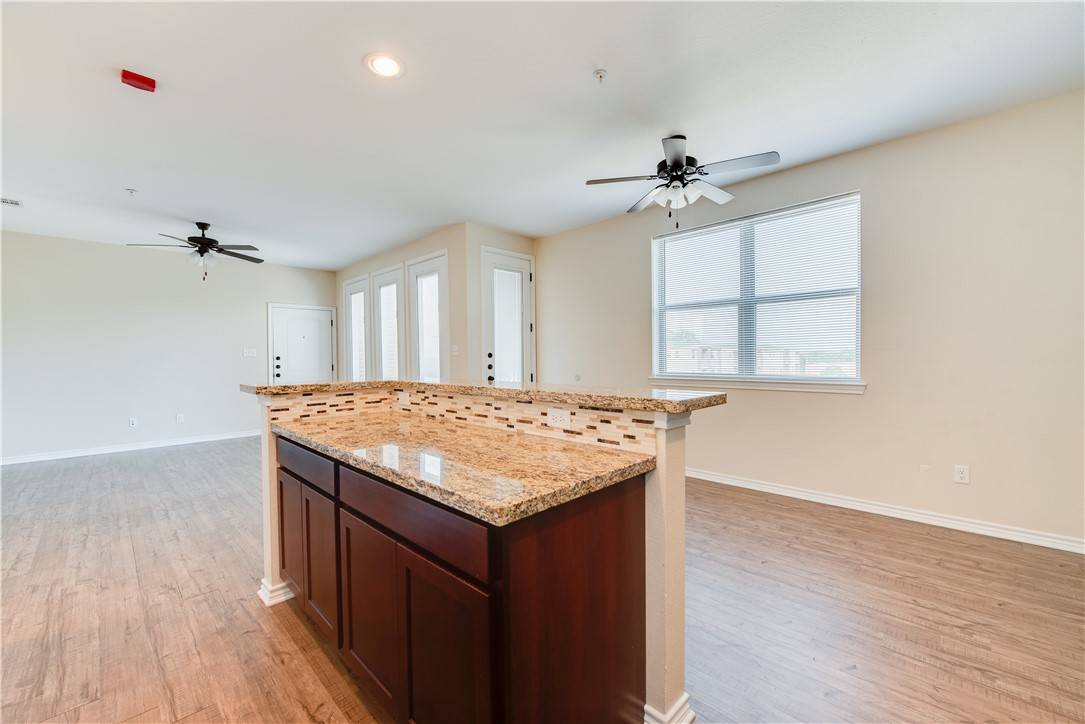 College Station, TX 77840,1915 Dartmouth ST #3035