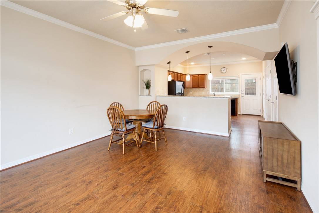 College Station, TX 77840,1198 Jones Butler RD #1105
