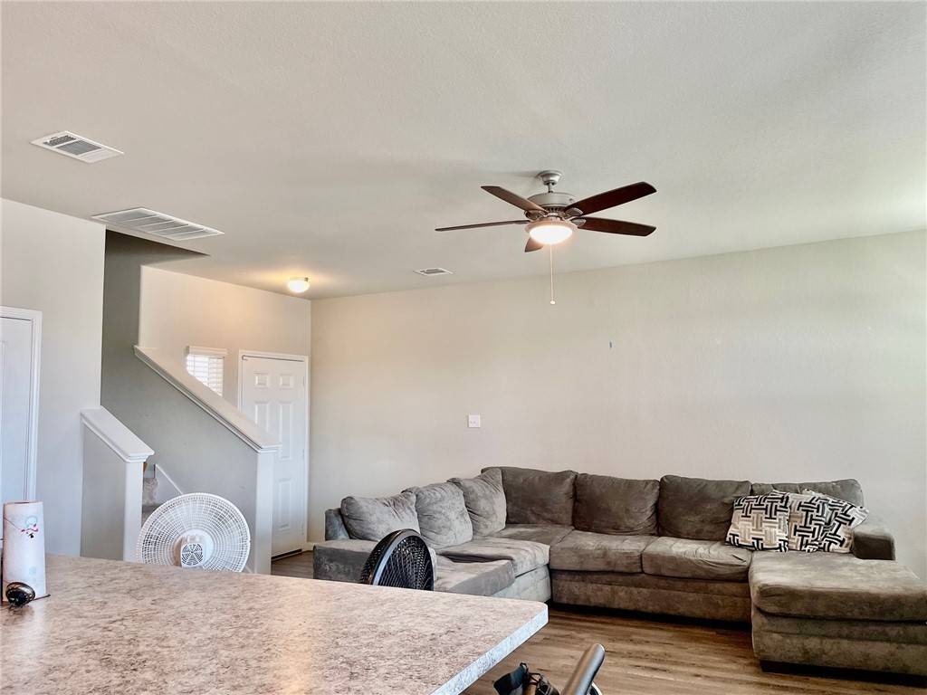 Bryan, TX 77803,985 Harper Ln LN