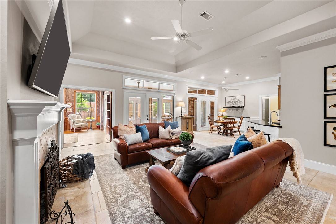 College Station, TX 77845,5010 Commonwealth CT