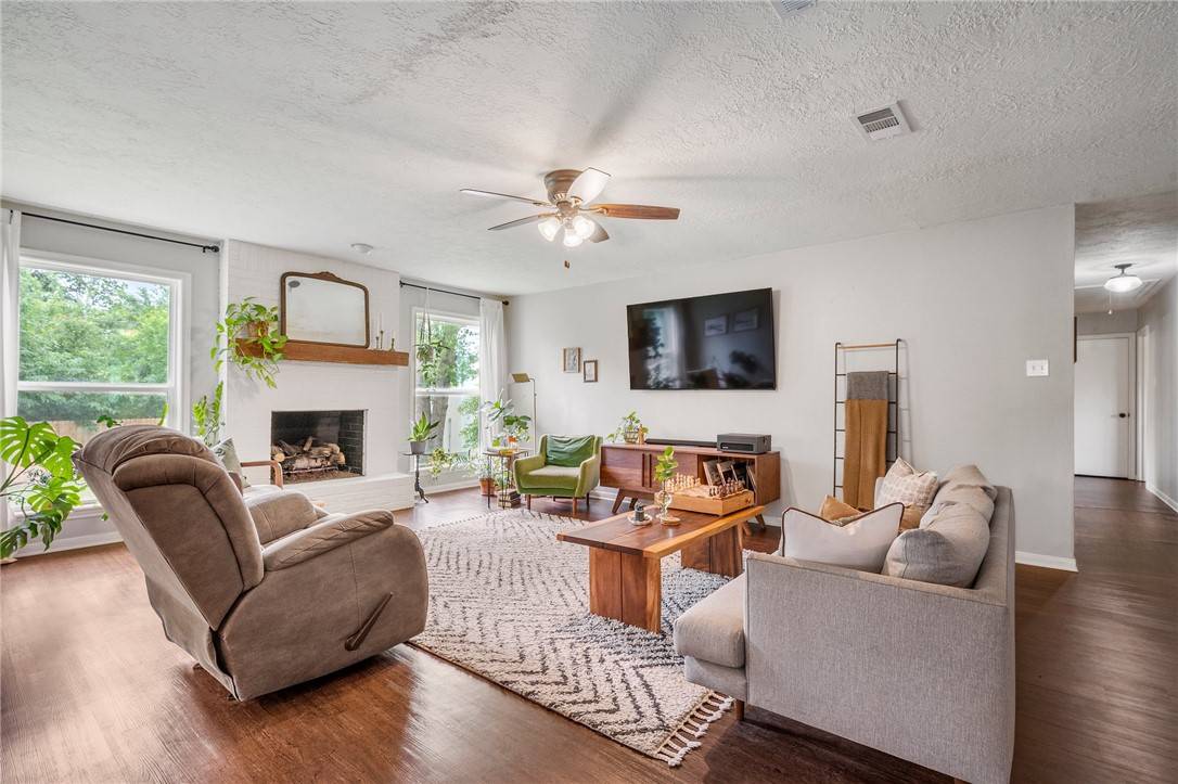 College Station, TX 77845,1102 Todd TRL