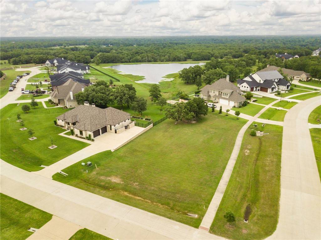 College Station, TX 77845,2102 Robcon WAY