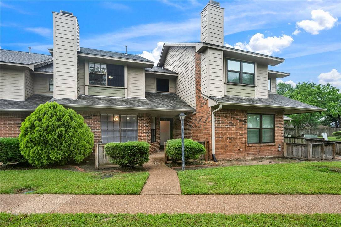 College Station, TX 77845,2400 Longmire DR #205
