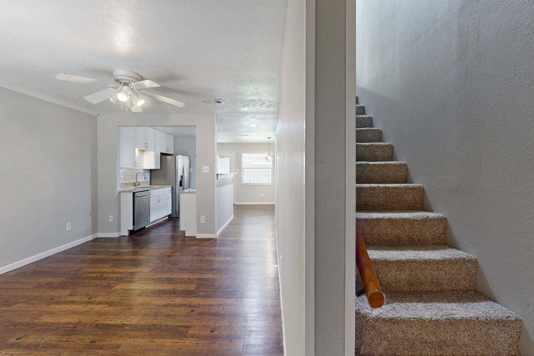 College Station, TX 77845,1409 Airline DR #C