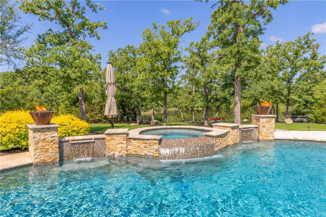 College Station, TX 77845,5252 Canvasback CV