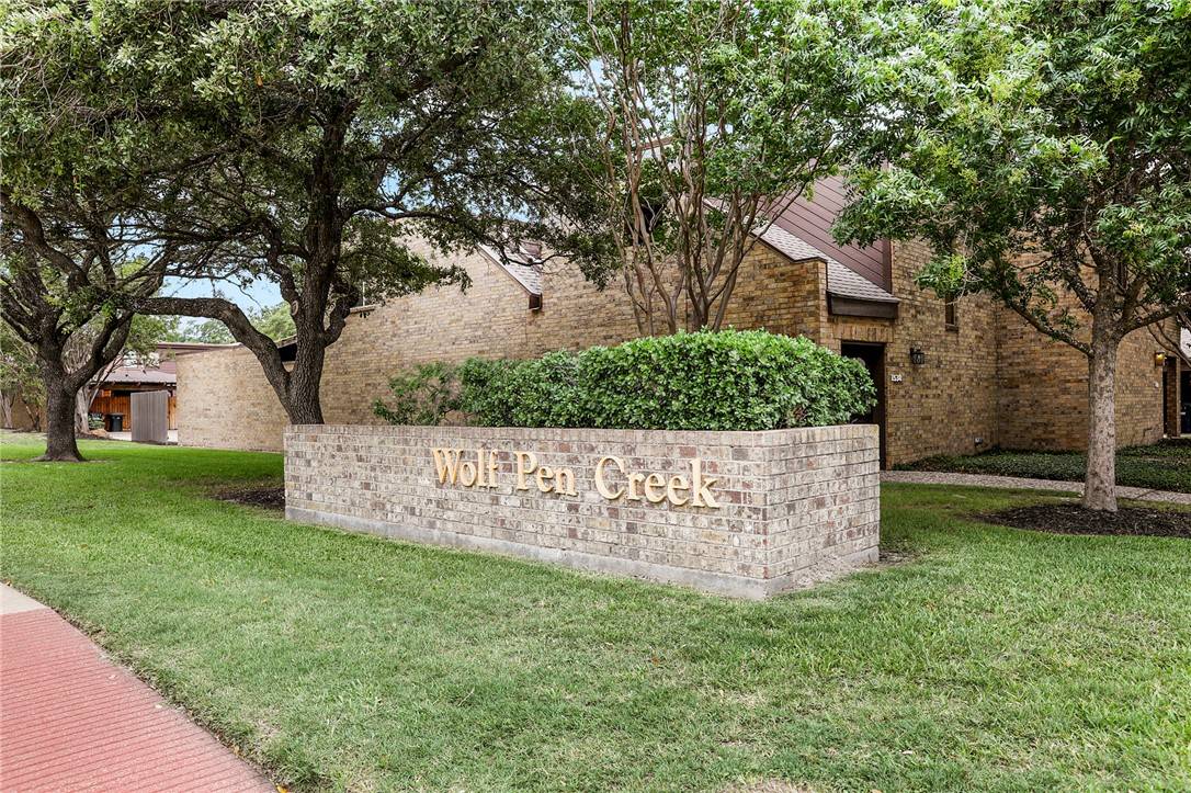 College Station, TX 77840,1538 Wolf Run