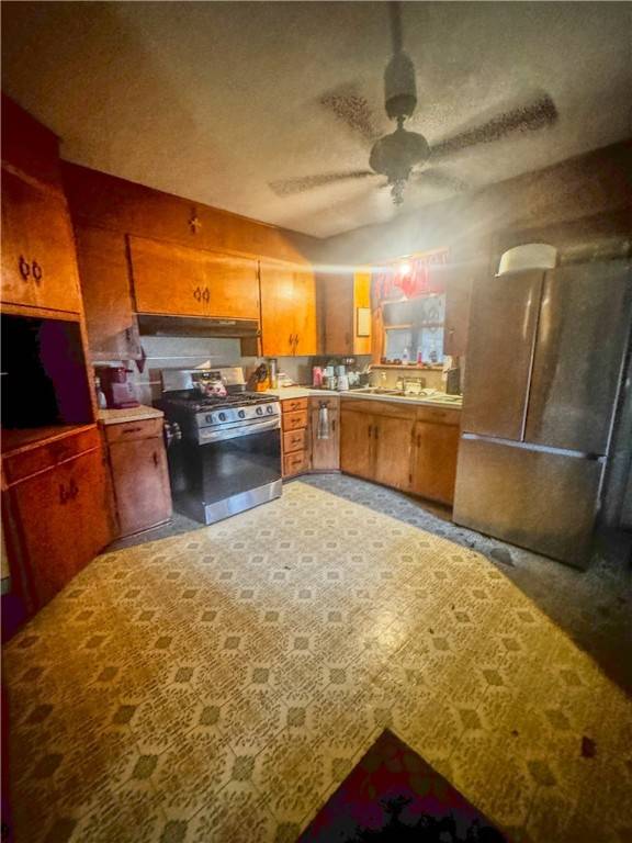 Hearne, TX 77859,901 Post Oak ST