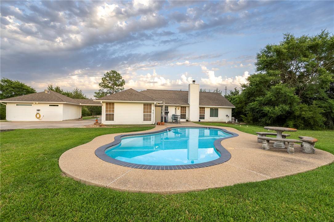 College Station, TX 77845,1701 Bradley RD