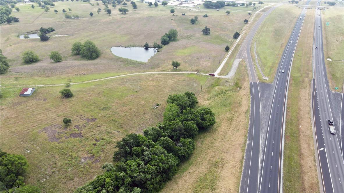 Navasota, TX 77868,7319 Highway 6