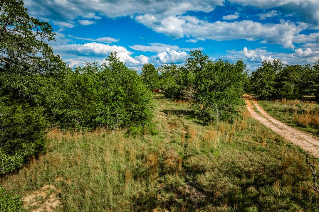 Ledbetter, TX 78946,5988 FM 180