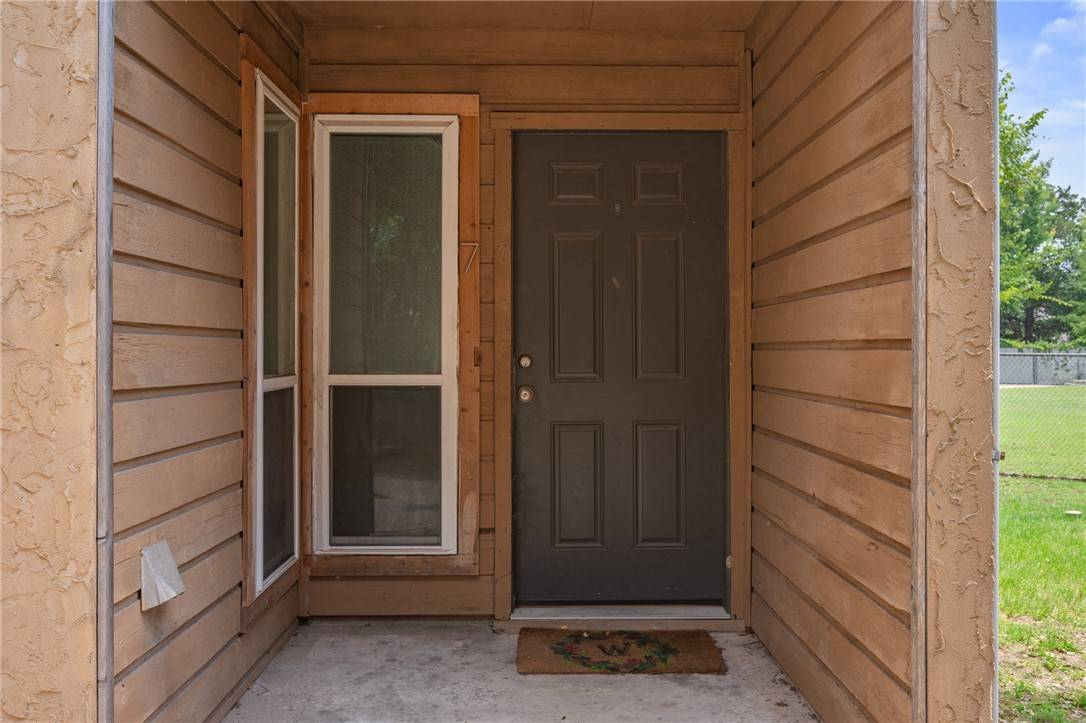 Bryan, TX 77802,4345 Carter Creek #7