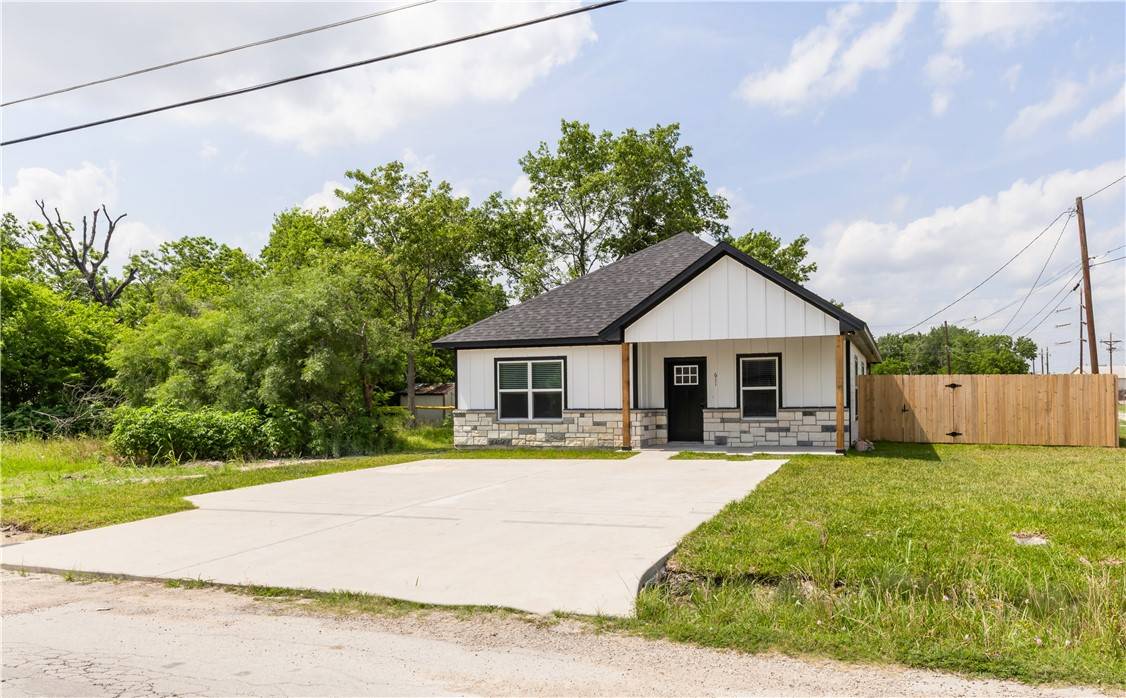 Navasota, TX 77868,611 Levy ST