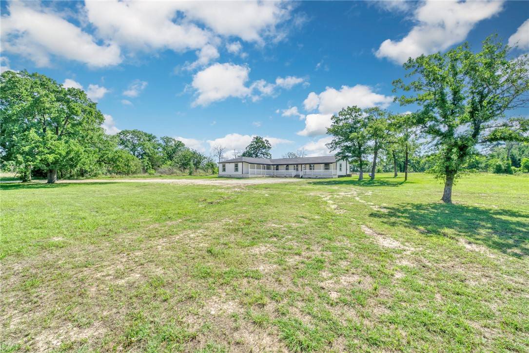 Bedias, TX 77831,3508 Dick Barnes LOOP