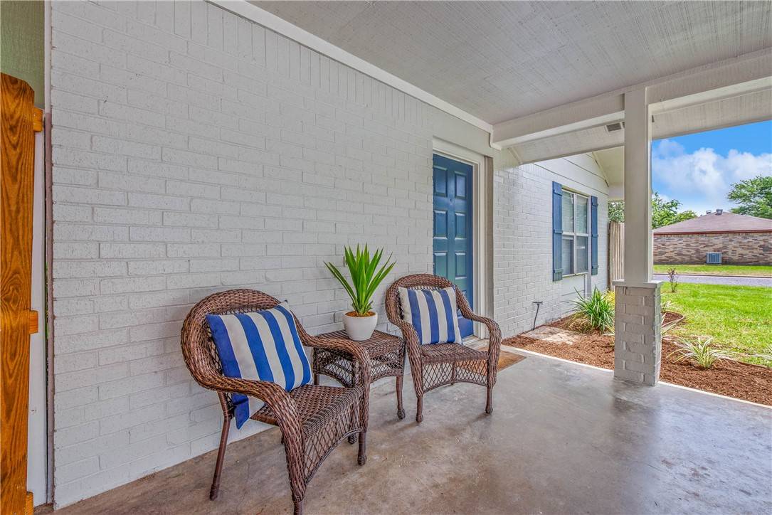 Bryan, TX 77803,2501 Hardwood DR
