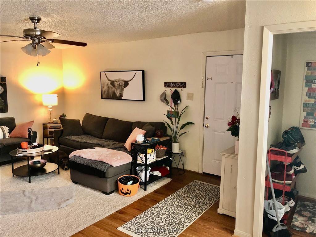 College Station, TX 77845,1407 Hawk Tree DR