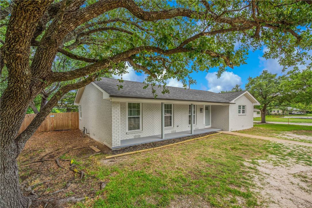Bryan, TX 77802,1001 Esther BLVD