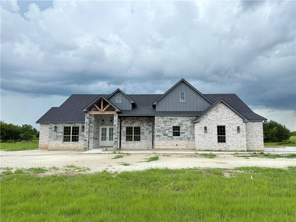 Iola, TX 77861,10070 Crown Point